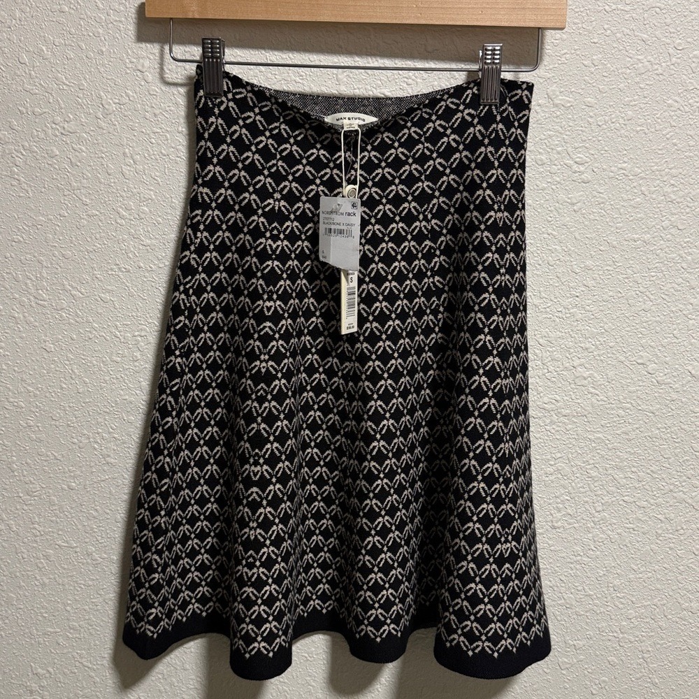 MAX STUDIO Black Bone Geometric Knit A-Line Skirt 2707712 Small - Picture 6 of 7